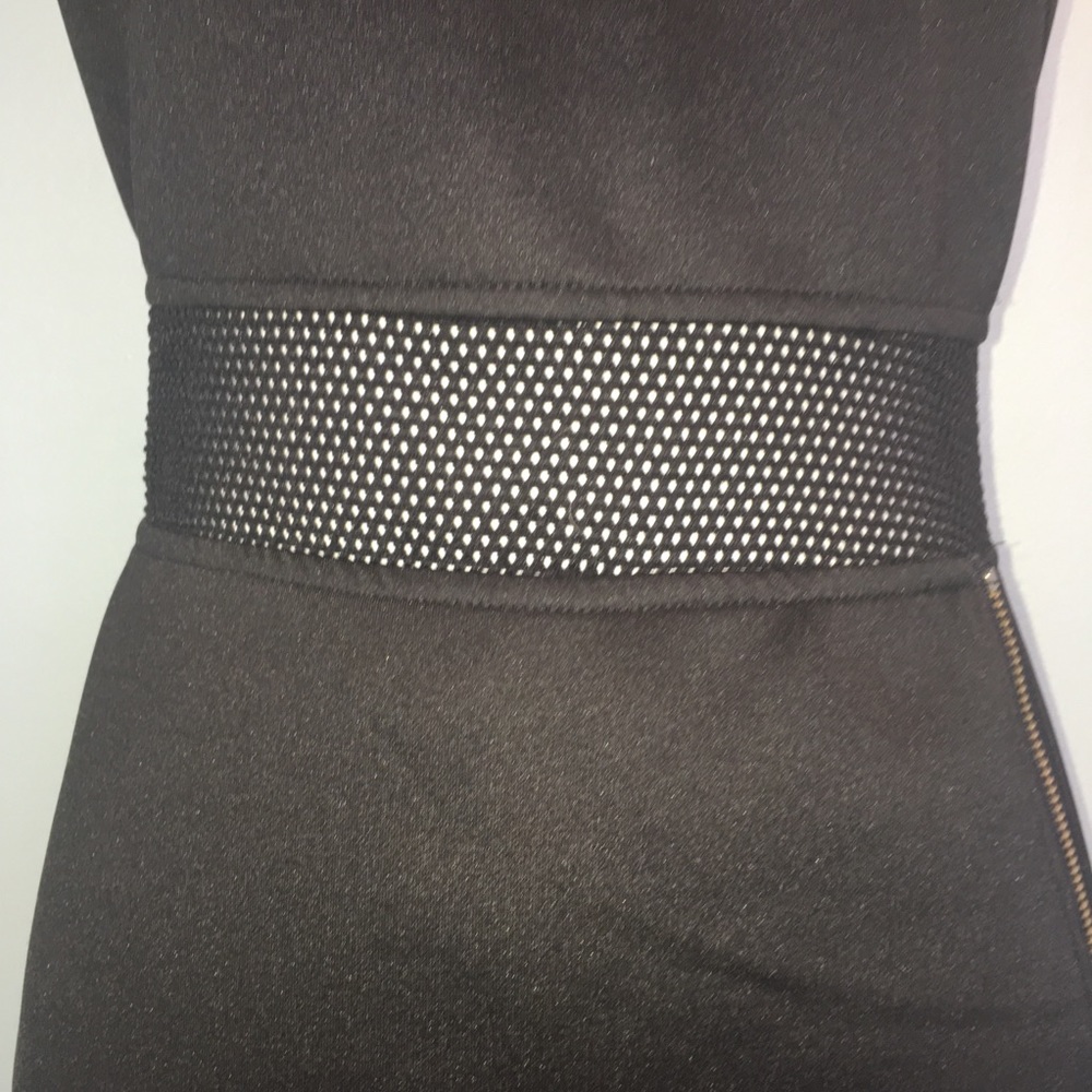 ASTR asymmetrical mesh zip dress - Picture 2 of 6